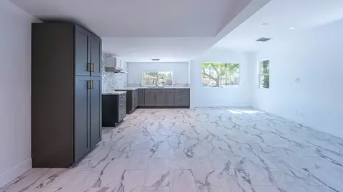 Living - 73400 Algonquin Pl, Thousand Palms, CA 92276 photo 2 of 5