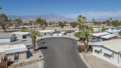 View/Area - 73400 Algonquin Pl, Thousand Palms, CA 92276 photo 4 of 6