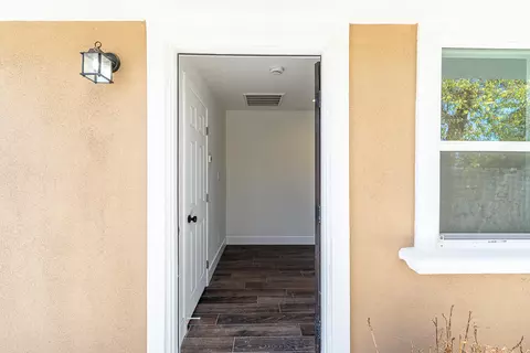 Entry Way - 73400 Algonquin Pl, Thousand Palms, CA 92276 photo 1 of 2