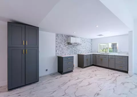 Kitchen - 73400 Algonquin Pl, Thousand Palms, CA 92276 photo 1 of 2