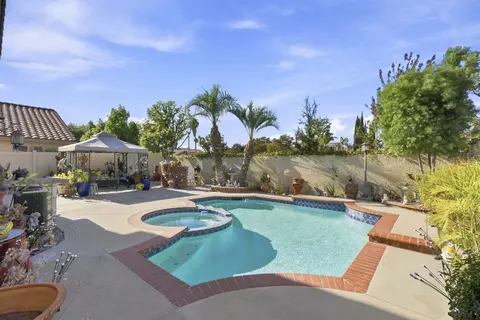 Exterior - 230 Fox Mills Ln, Riverside, CA 92506 photo 3 of 3