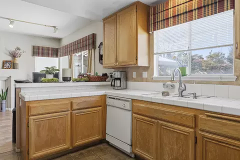 Kitchen - 230 Fox Mills Ln, Riverside, CA 92506 photo 1 of 2