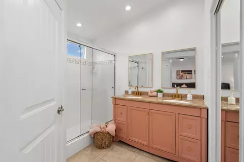 Bath - 46664 Via Celeste, Indio, CA 92201 photo 1 of 4