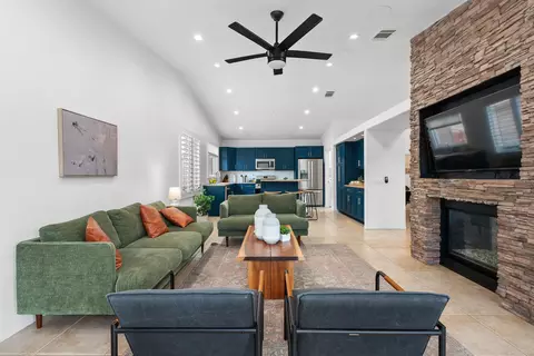Living - 46664 Via Celeste, Indio, CA 92201 photo 3 of 3