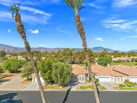 View/Area - 49021 Heifitz Dr, Indio, CA 92201 photo 5 of 8