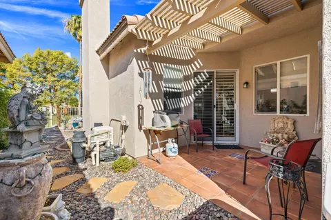 Exterior - 49021 Heifitz Dr, Indio, CA 92201 photo 6 of 9