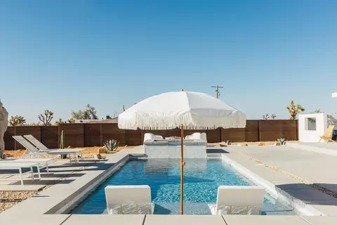 Exterior - 2742 Sage Ave, Yucca Valley, CA 92284 photo 6 of 16