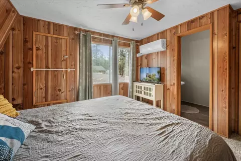Bedroom - 112 E Mojave Blvd, Big Bear City, CA 92314 photo 7 of 9