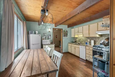 Dining - 112 E Mojave Blvd, Big Bear City, CA 92314 photo 1 of 2
