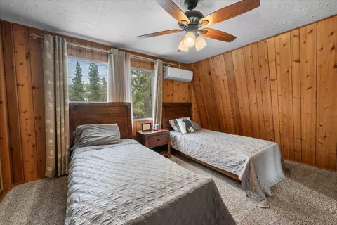Bedroom - 112 E Mojave Blvd, Big Bear City, CA 92314 photo 5 of 9