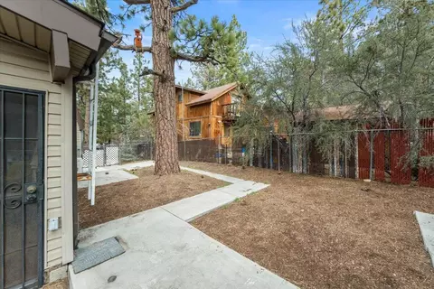 Exterior - 112 E Mojave Blvd, Big Bear City, CA 92314 photo 1 of 3