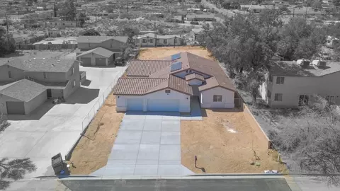 View/Area - 61723 Desert Air Rd, Joshua Tree, CA 92252 photo 1 of 3