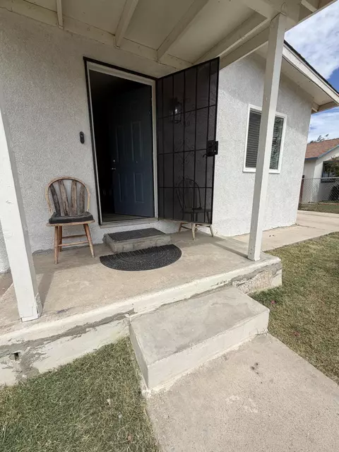 Exterior - 943 J St, Brawley, CA 92227 photo 14 of 14