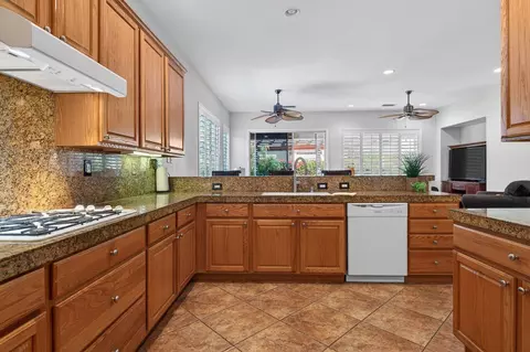Kitchen - 80456 Glen Eagles Ct, Indio, CA 92201 photo 3 of 3