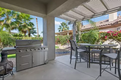 Exterior - 80456 Glen Eagles Ct, Indio, CA 92201 photo 4 of 7