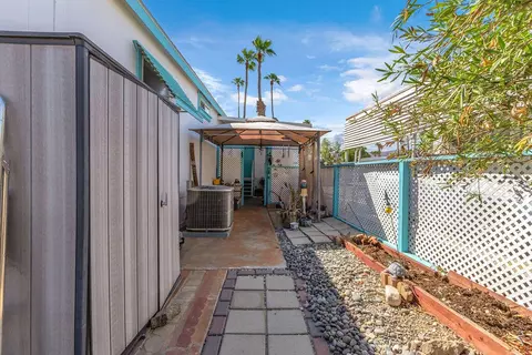 35 Sand Creek Crk, Cathedral City, CA 92234 photo 34