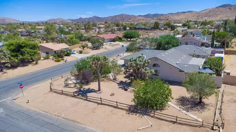 View/Area - 8582 Frontera Ave, Yucca Valley, CA 92284 photo 1 of 1