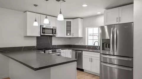 Kitchen - 8582 Frontera Ave, Yucca Valley, CA 92284 photo 6 of 6