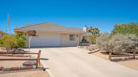 Exterior - 8582 Frontera Ave, Yucca Valley, CA 92284 photo 13 of 16