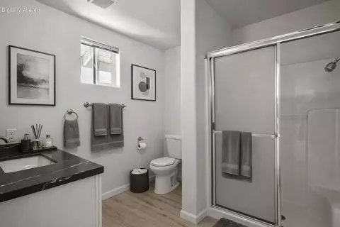 Bath - 8582 Frontera Ave, Yucca Valley, CA 92284 photo 6 of 9
