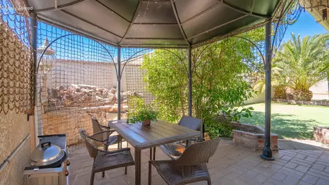 Exterior - 8582 Frontera Ave, Yucca Valley, CA 92284 photo 3 of 16