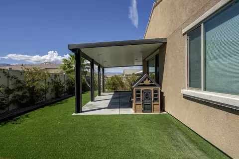 Exterior - 84465 Calle Chavez, Coachella, CA 92236 photo 8 of 9