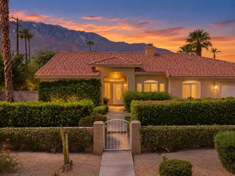 2123 E Nicola Rd E, Palm Springs, CA 92262