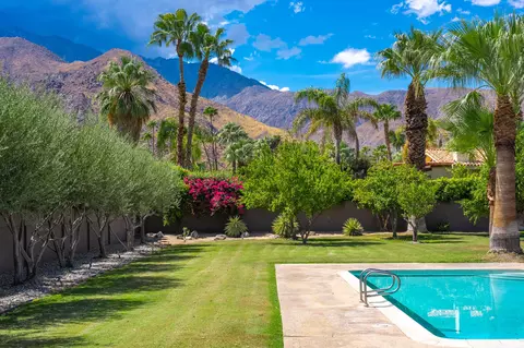 355 W Chino Canyon Rd, Palm Springs, CA 92262