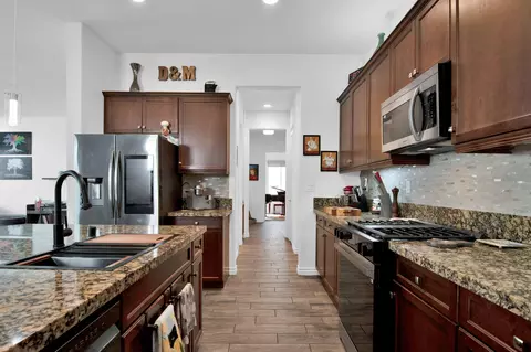 Entry Way - 85564 Molvena Dr, Indio, CA 92203 photo 3 of 3