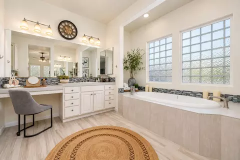 Bath - 49578 Colorado St, Indio, CA 92201 photo 1 of 6