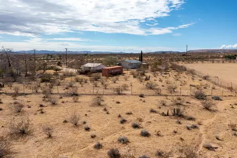 View/Area - 1959 Yetters Ln, Landers, CA 92285 photo 11 of 13