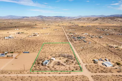 View/Area - 1959 Yetters Ln, Landers, CA 92285 photo 3 of 13