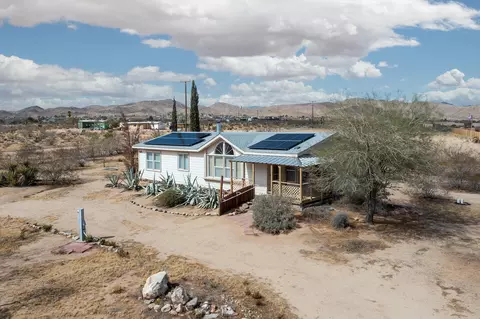 Exterior - 1959 Yetters Ln, Landers, CA 92285 photo 20 of 21