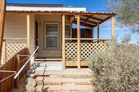 Exterior - 1959 Yetters Ln, Landers, CA 92285 photo 11 of 21