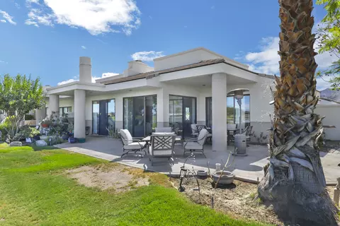 Exterior - 55650 Oaktree, La Quinta, CA 92253 photo 5 of 10