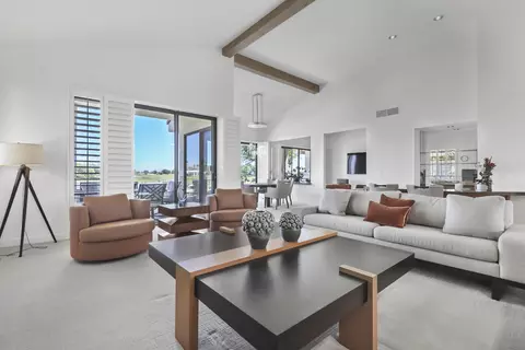 Living - 55650 Oaktree, La Quinta, CA 92253 photo 3 of 10