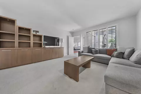 Living - 55650 Oaktree, La Quinta, CA 92253 photo 9 of 10
