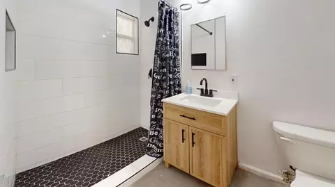 Bath - 43560 Arabia St, Indio, CA 92201 photo 1 of 4