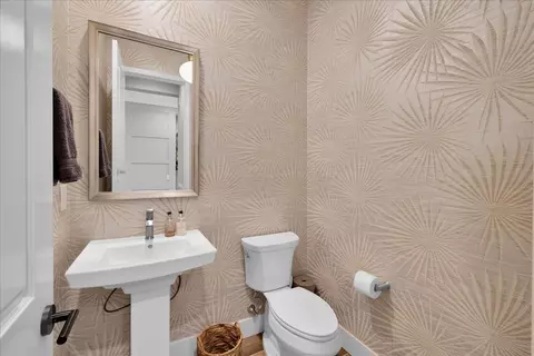 Bath - 82485 Crane Dr, Indio, CA 92201 photo 5 of 5