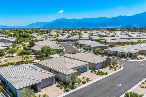 View/Area - 82485 Crane Dr, Indio, CA 92201 photo 2 of 6