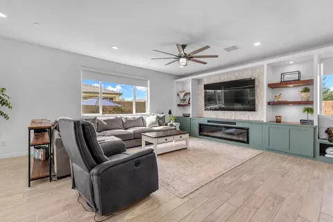 Living - 79311 Toledo Ln, Indio, CA 92203 photo 1 of 5