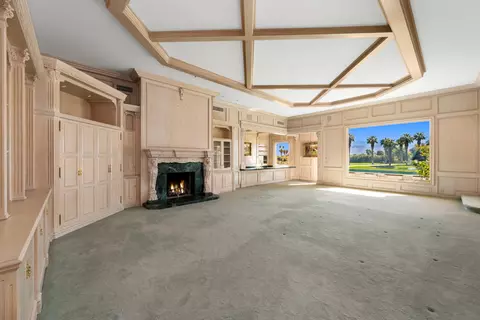 Living - 82820 Avenue 54, Thermal, CA 92274 photo 2 of 2