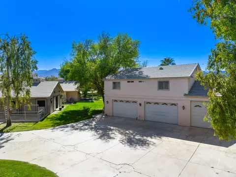 Exterior - 82820 Avenue 54, Thermal, CA 92274 photo 6 of 12