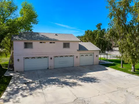 Exterior - 82820 Avenue 54, Thermal, CA 92274 photo 5 of 12