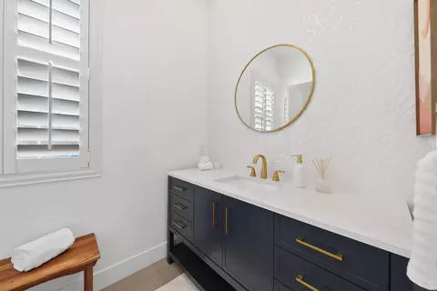 Bath - 80920 Hermitage, La Quinta, CA 92253 photo 4 of 4