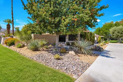 1854 E Chia Rd, Palm Springs, CA 92262