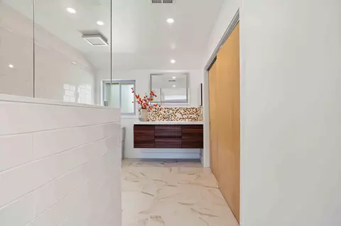 Bath - 7429 Cardillo Trl, Yucca Valley, CA 92284 photo 1 of 5