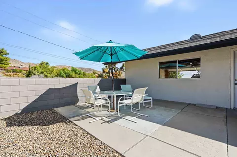 Exterior - 7429 Cardillo Trl, Yucca Valley, CA 92284 photo 6 of 14