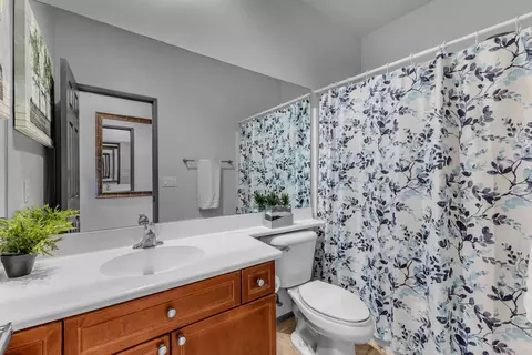 Bath - 82902 Generations Dr, Indio, CA 92203 photo 1 of 5
