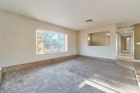 Living - 8395 Keats Ave, Yucca Valley, CA 92284 photo 1 of 7